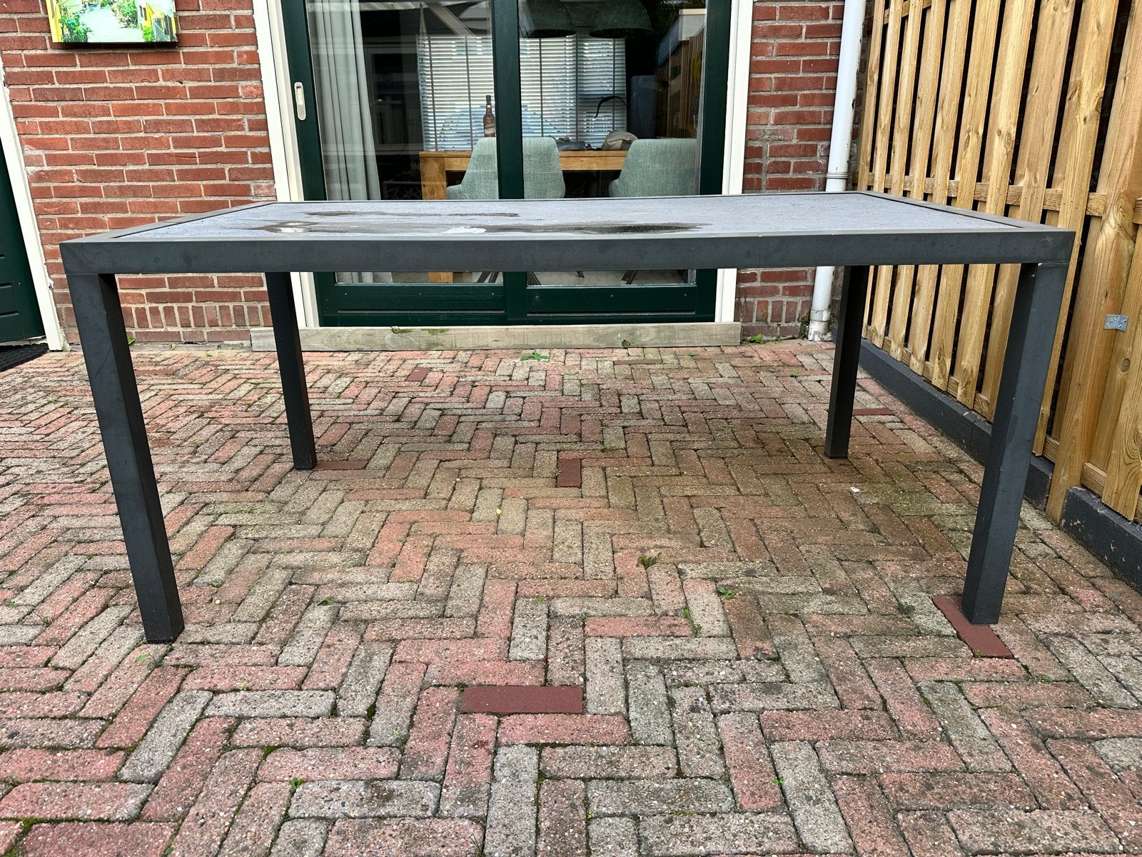 GRATIS Hartman tuintafel - Stevig en ruim, Ophalen, Gebruikt, Rechthoekig, Metaal