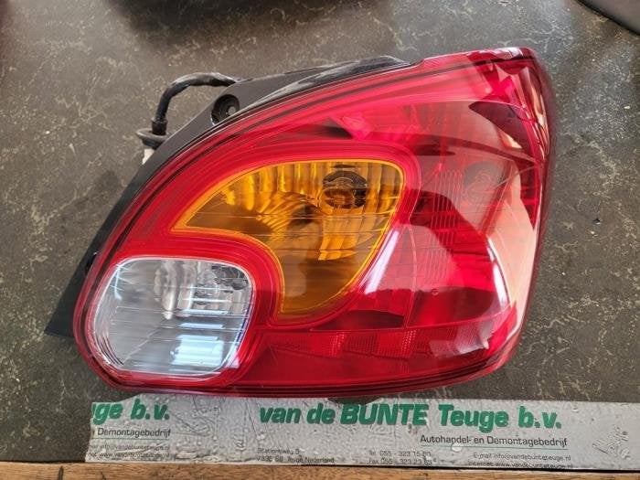 Achterlicht rechts van een Mitsubishi Space Star, Gebruikt, -, -, Mitsubishi