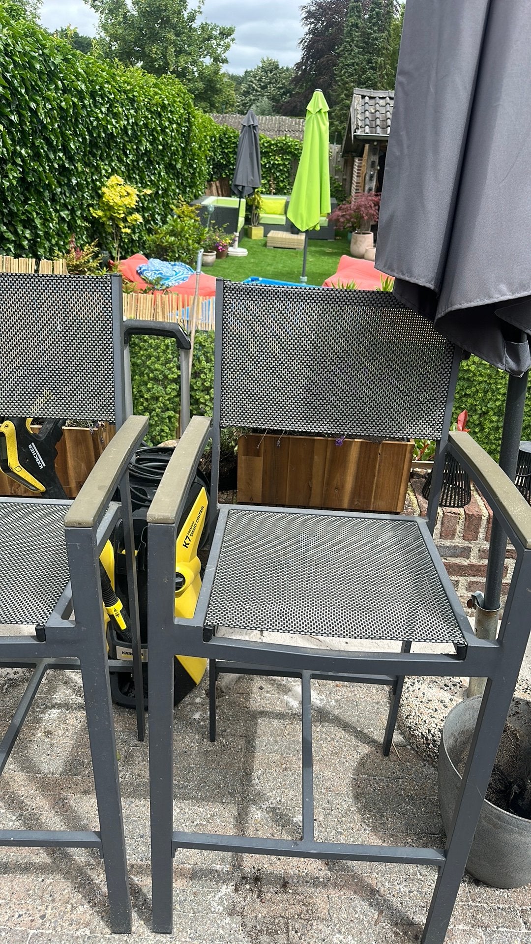 2 stuks bois le duc bar krukken hoge eettafel stoelen tuin, Huis en Inrichting, Ophalen, Gebruikt, 60 tot 90 cm, 1 kruk