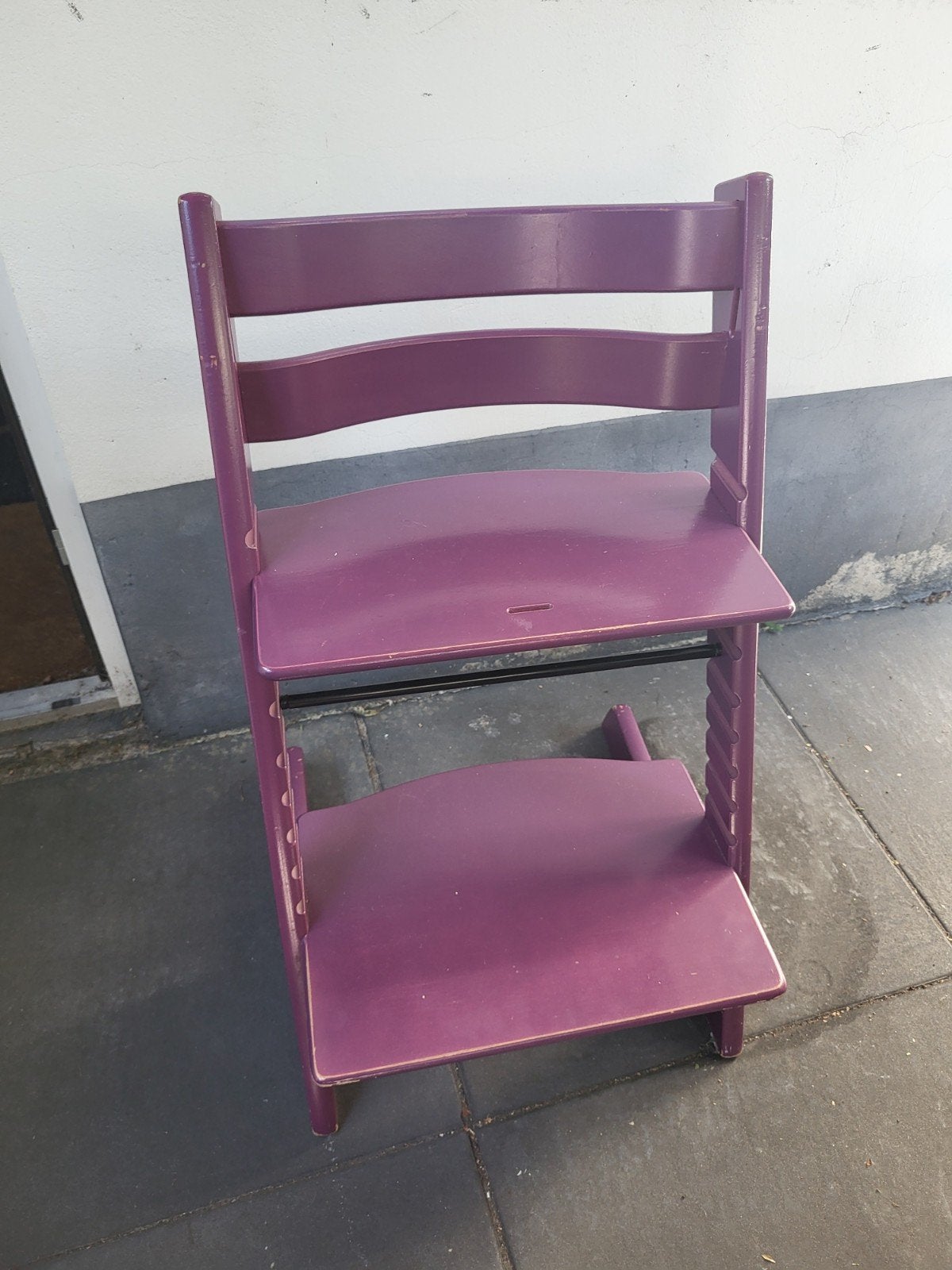 Stokke Tripp Trapp meegroeistoel paars, Kinderen en Baby's, Kinderstoelen, Ophalen, Gebruikt, Meegroeistoel, Aanschuifbaar