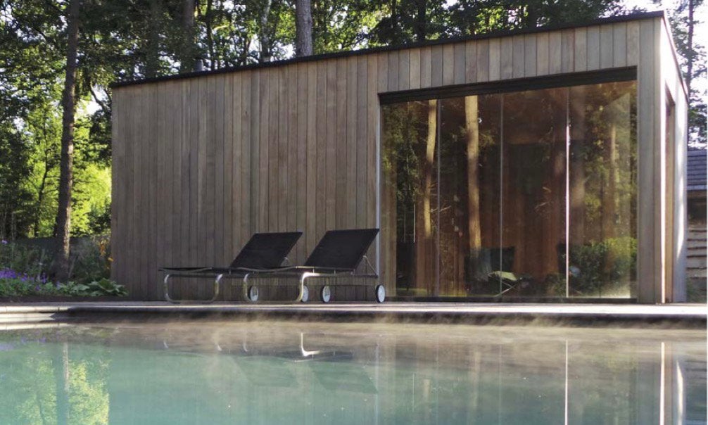 2 x Coro Italia SG1 loungebedden rvs / zwart vlechtwerk zgan, Tuin en Terras, Info@micheldethouars.nl, Ophalen of Verzenden, Zo goed als nieuw