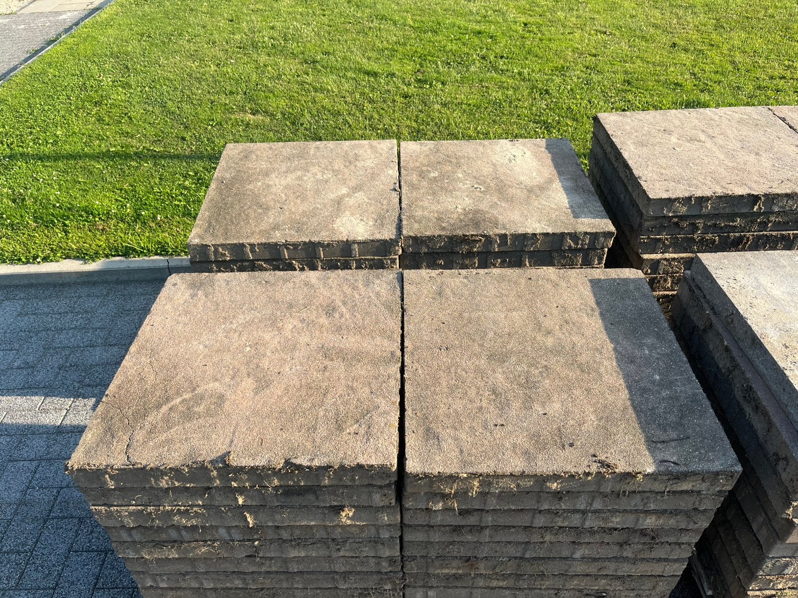 Tegels 60 X 60, Tuin en Terras, Ophalen, Zo goed als nieuw, Beton, Terrastegels