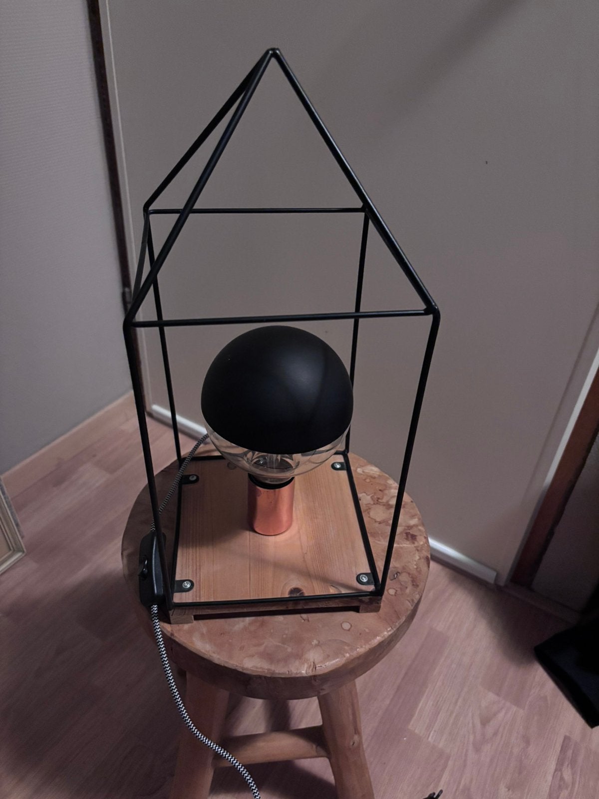 Leuke lampje inclusief grote bol!!, Ophalen of Verzenden, Zo goed als nieuw