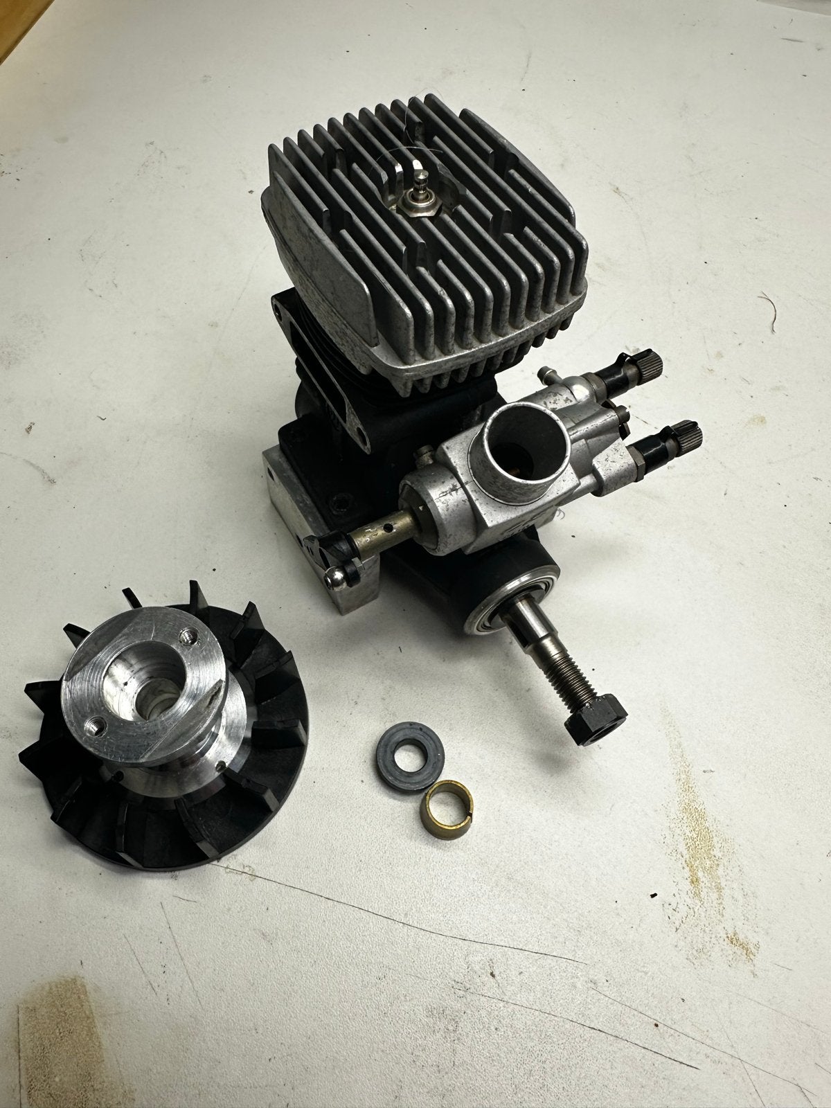 OS MAX  91 RC heli Motor voor 700 serie Gebruikt, Hobby en Vrije tijd, Modelbouw | Radiografisch | Helikopters en Quadcopters