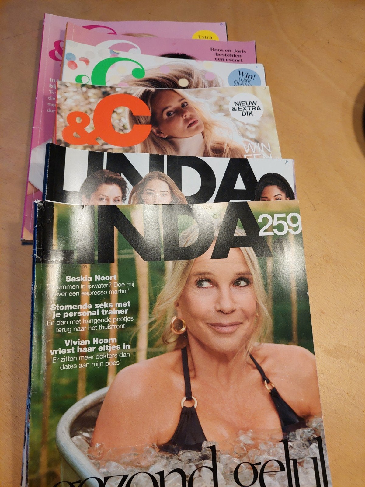 6 tijdschriften Linda en Chantal magazine, Ophalen of Verzenden, Gelezen, Glossy