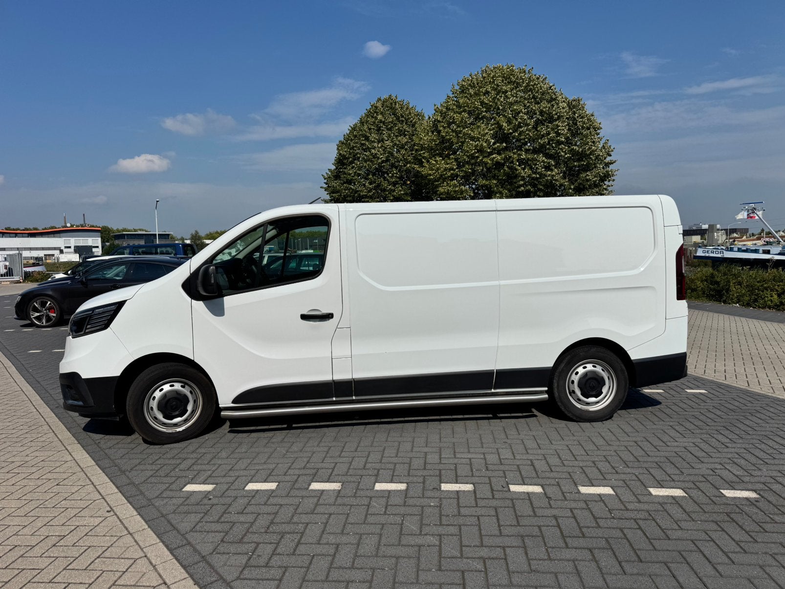 Renault Trafic GB 2.0 Blue dCi 131pk L2h1 T30 2023 Wit, Voorwielaandrijving, 4 cilinders, Renault, Wit