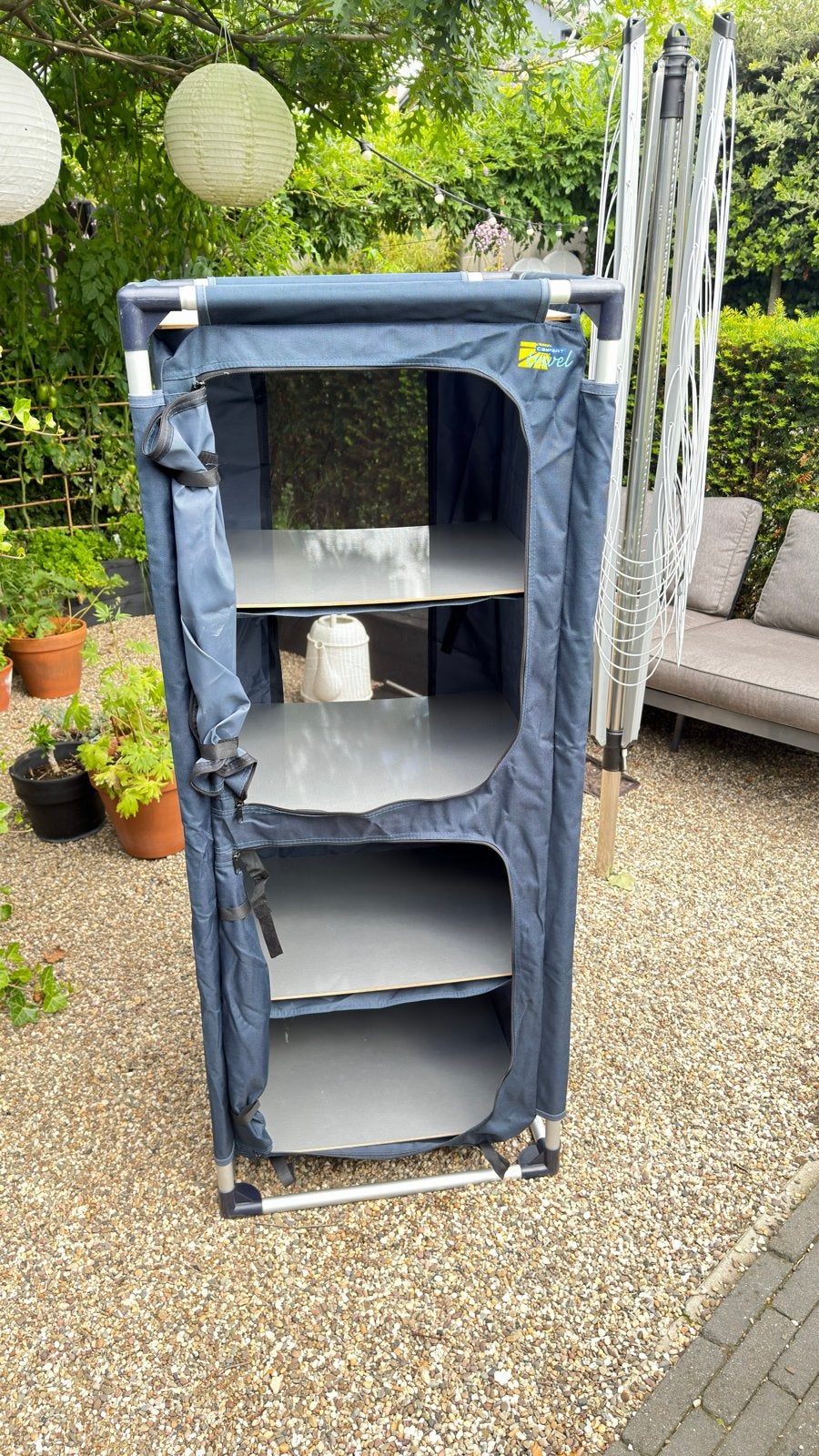 Campart Travel hoge campingkast 5 planken + draagtas, Ophalen of Verzenden, Zo goed als nieuw