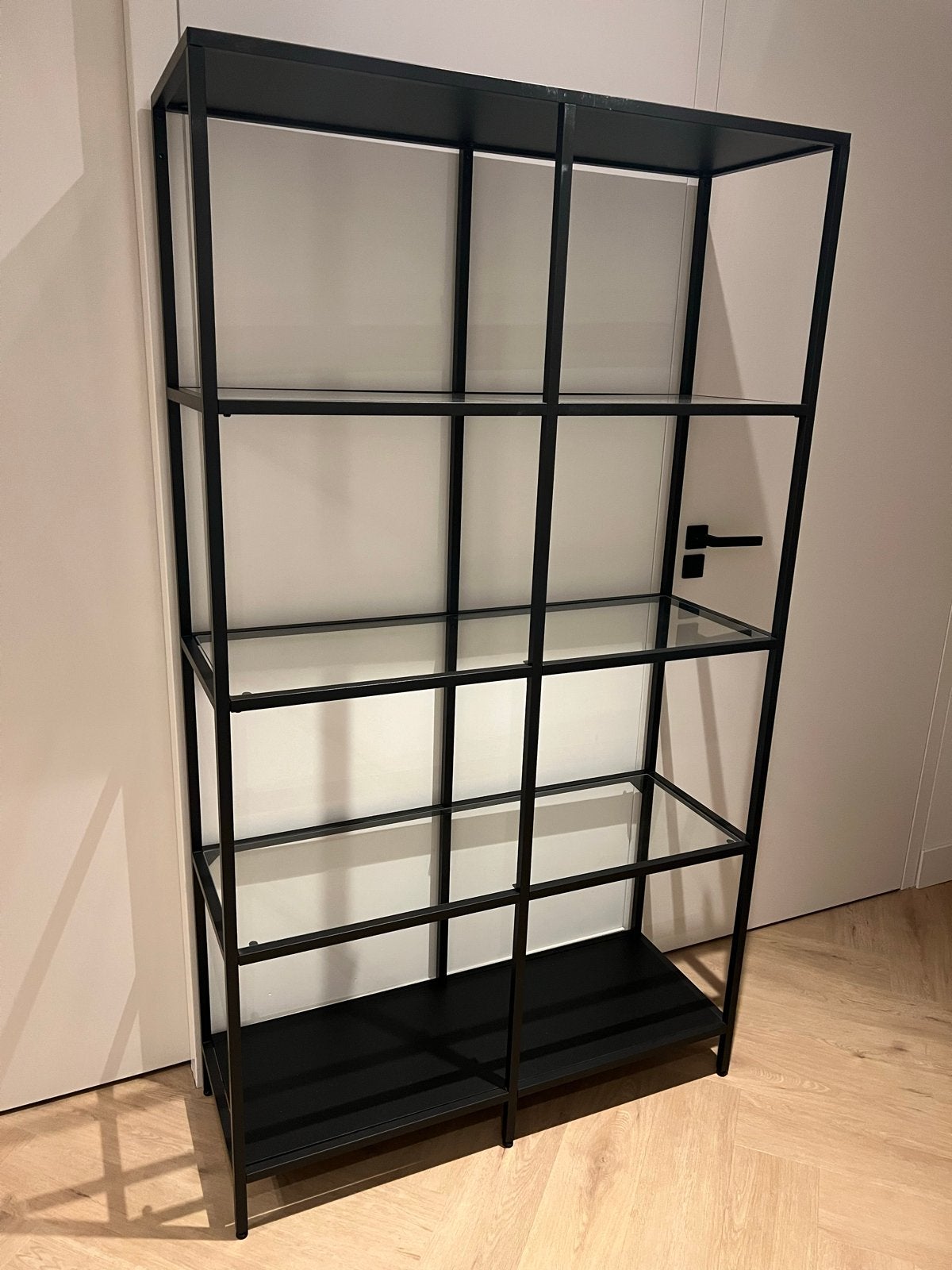 IKEA Vittsjo stellingkast zwart, gratis afhalen, Ophalen, Gebruikt