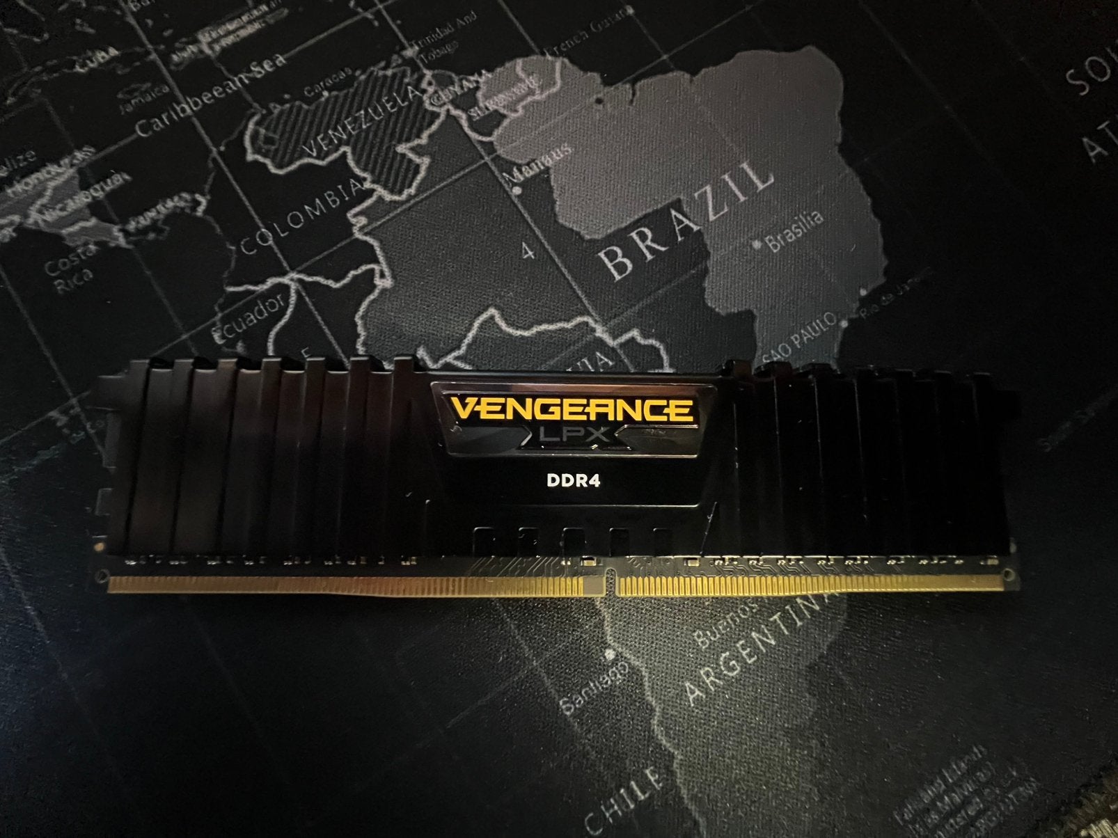 RAM 16GB Corsair Vengeance 3200MHz, Computers en Software, RAM geheugen, DDR4, Ophalen of Verzenden, Zo goed als nieuw, Desktop