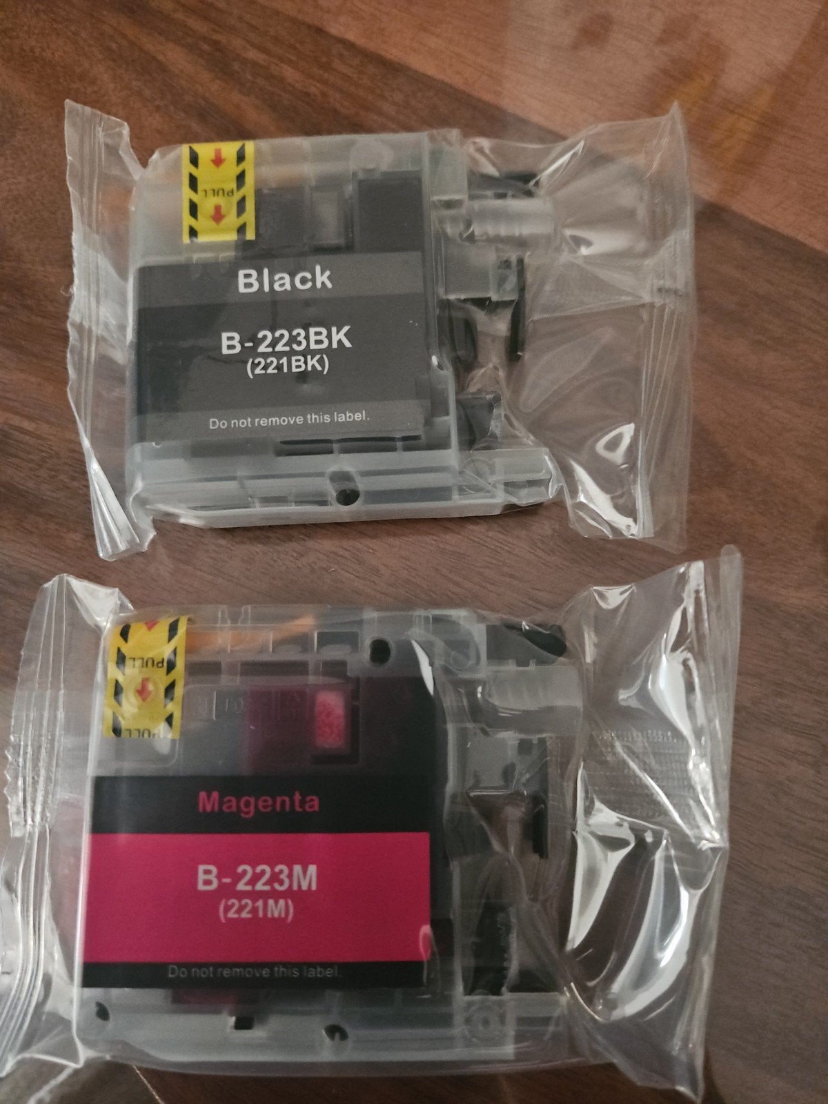 Inktcartridges B-223BK (Zwart) en B-223M (Magenta), Computers en Software, Printerbenodigdheden, Ophalen of Verzenden, Nieuw, Cartridge