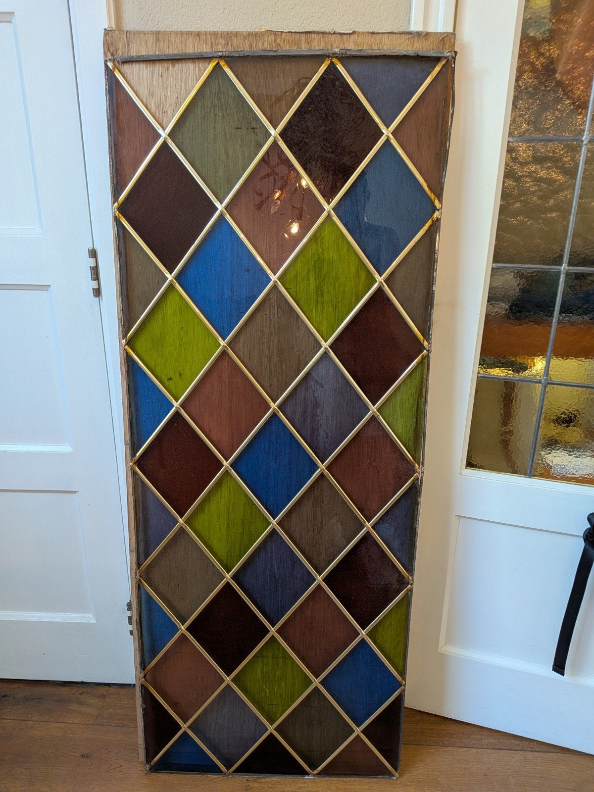 Vintage Glas-in-Lood Raam – Ruitenmotief (59 x 148,5 cm)

Pr, Ophalen, Minder dan 80 cm, Minder dan 80 cm