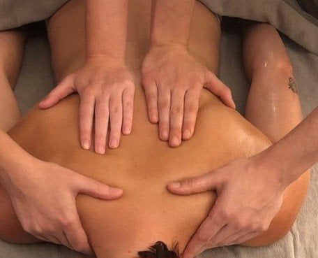 Vier handen full body massage., Diensten en Vakmensen