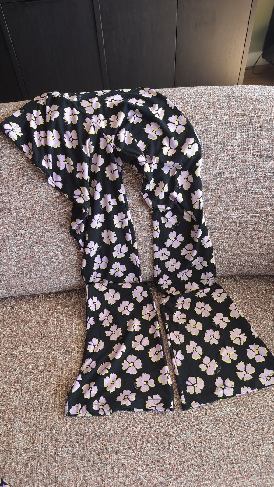 Ambika soft flared broek, Zwart, Nieuw, Ophalen of Verzenden, Maat 36 (S)