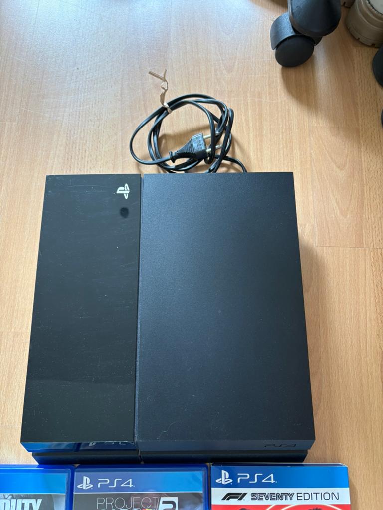 PS4 te koop, incl. 5 spellen, Ophalen, Zonder controller, Original, 500 GB