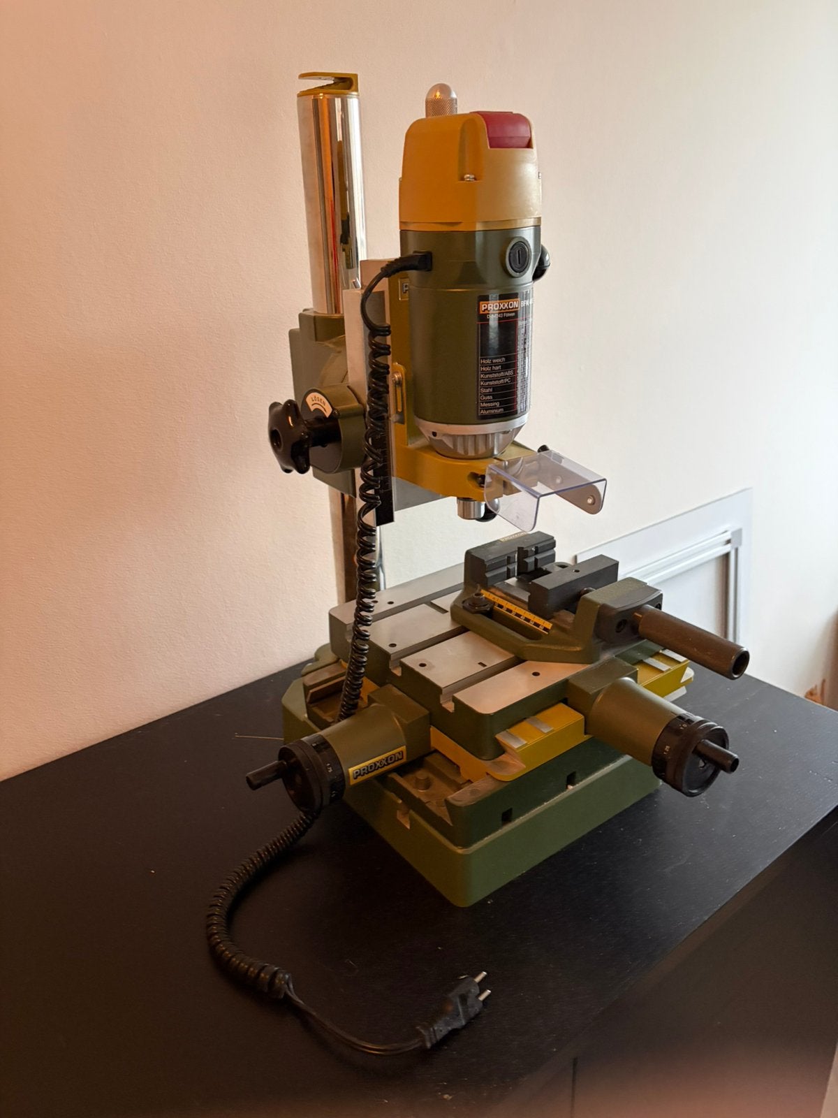 Complete Proxxon BFW 40/E kolom freesmachine incl kruistafel, Ophalen, Zo goed als nieuw, Kolomboormachine