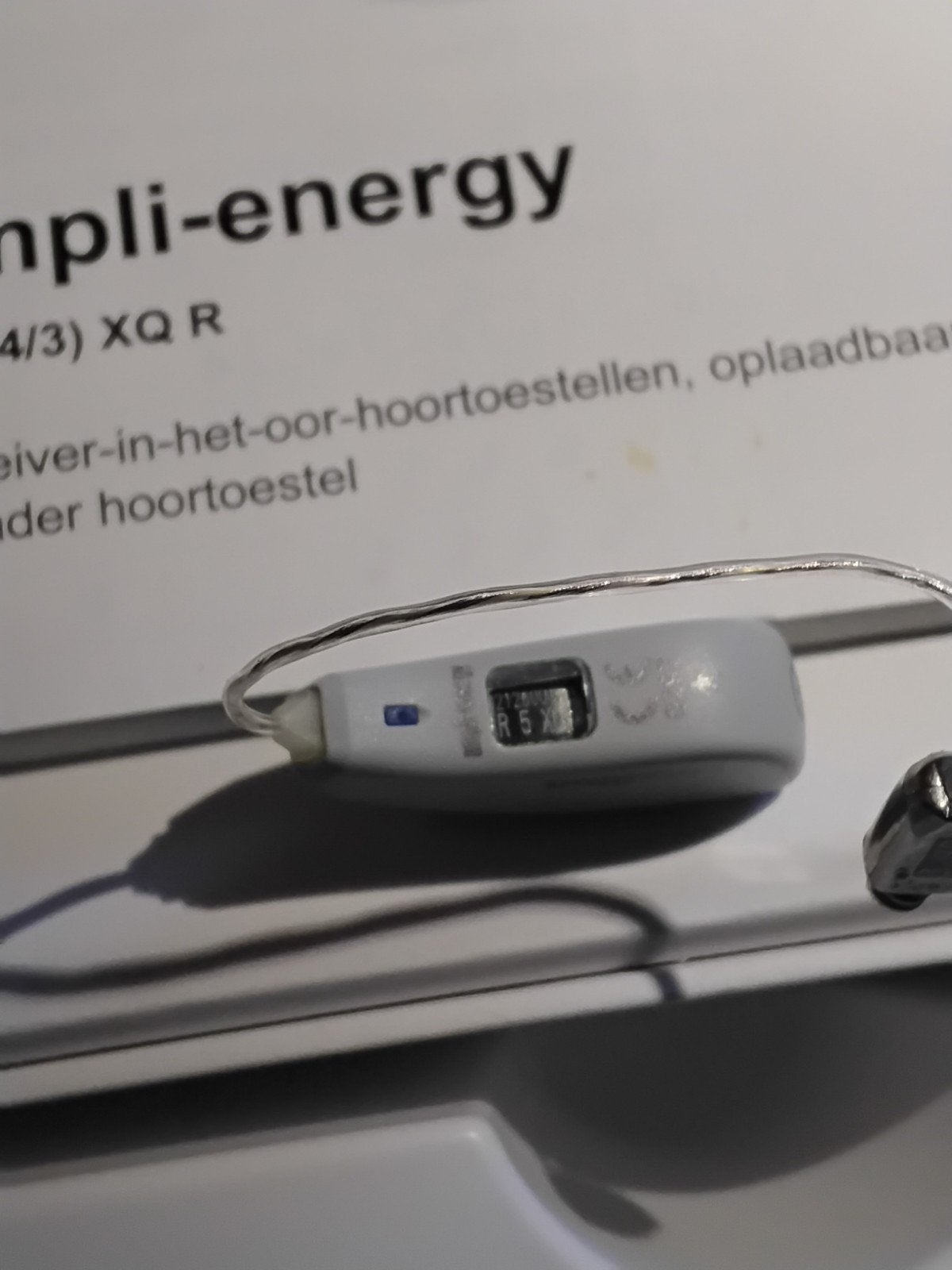 Ampli-Energy R5 Hoortoestel met Oplader, Ophalen of Verzenden, Zo goed als nieuw, Overige typen