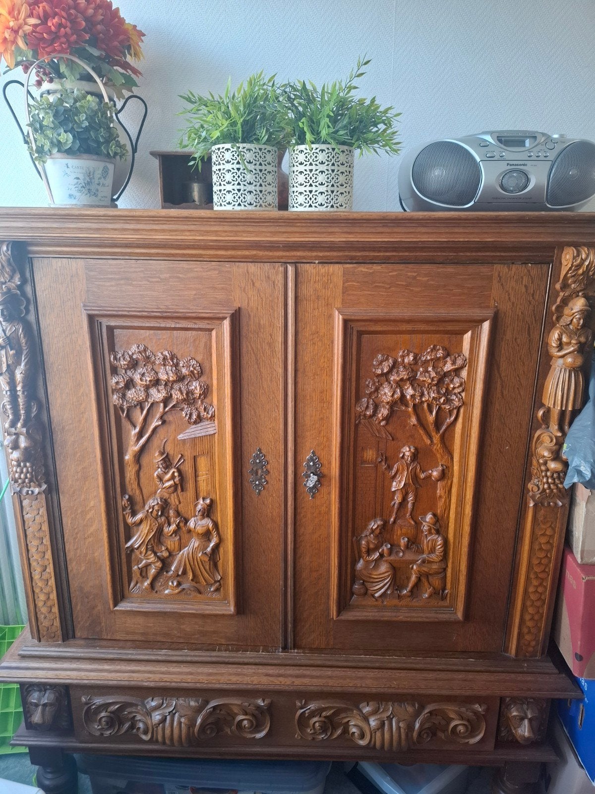 prachtige antieke kast, Ophalen