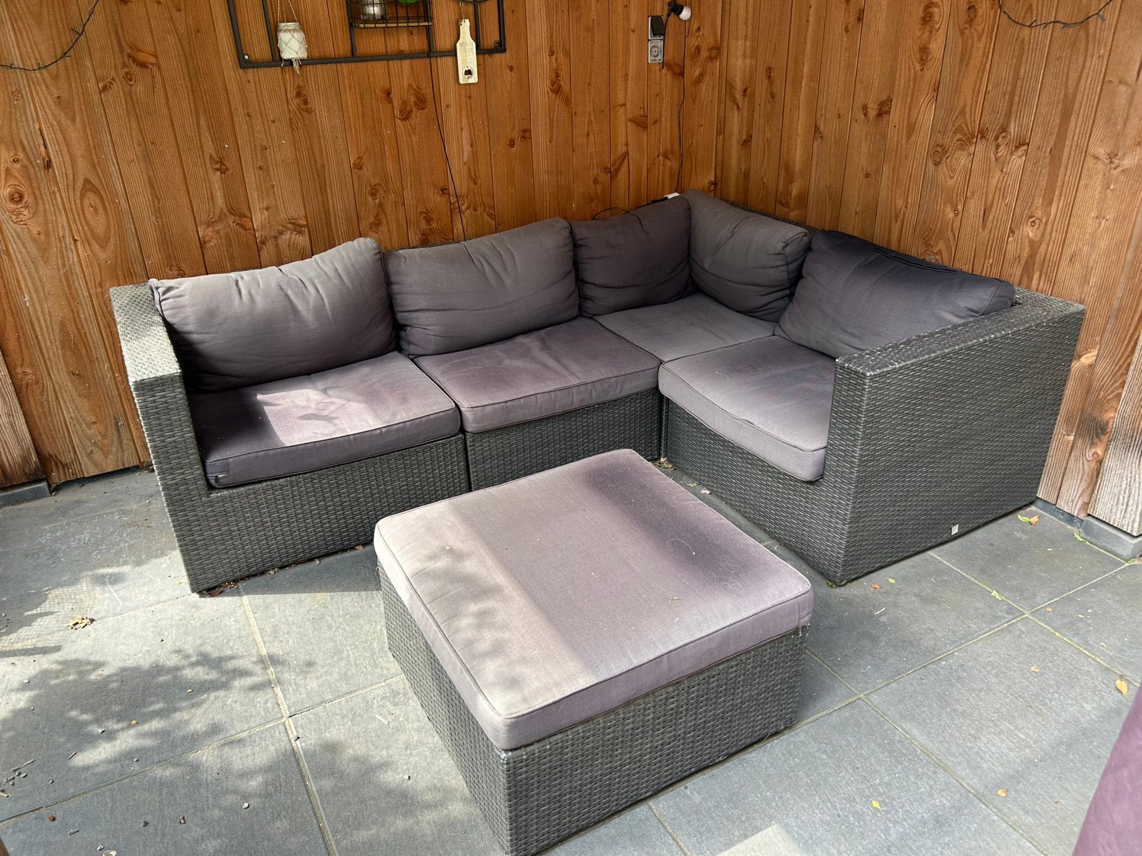 Loungeset, Ophalen, 4 zitplaatsen, Kunststof, Gebruikt