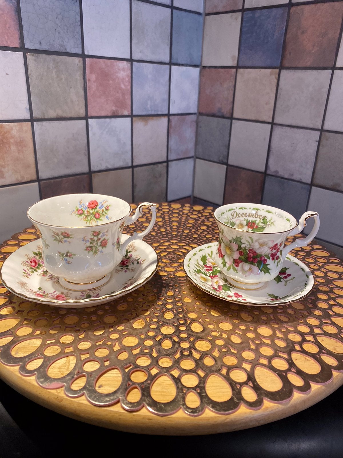 Royal Albert,lavendel Rose,Flower of the month,2 kop en scho, Ophalen of Verzenden