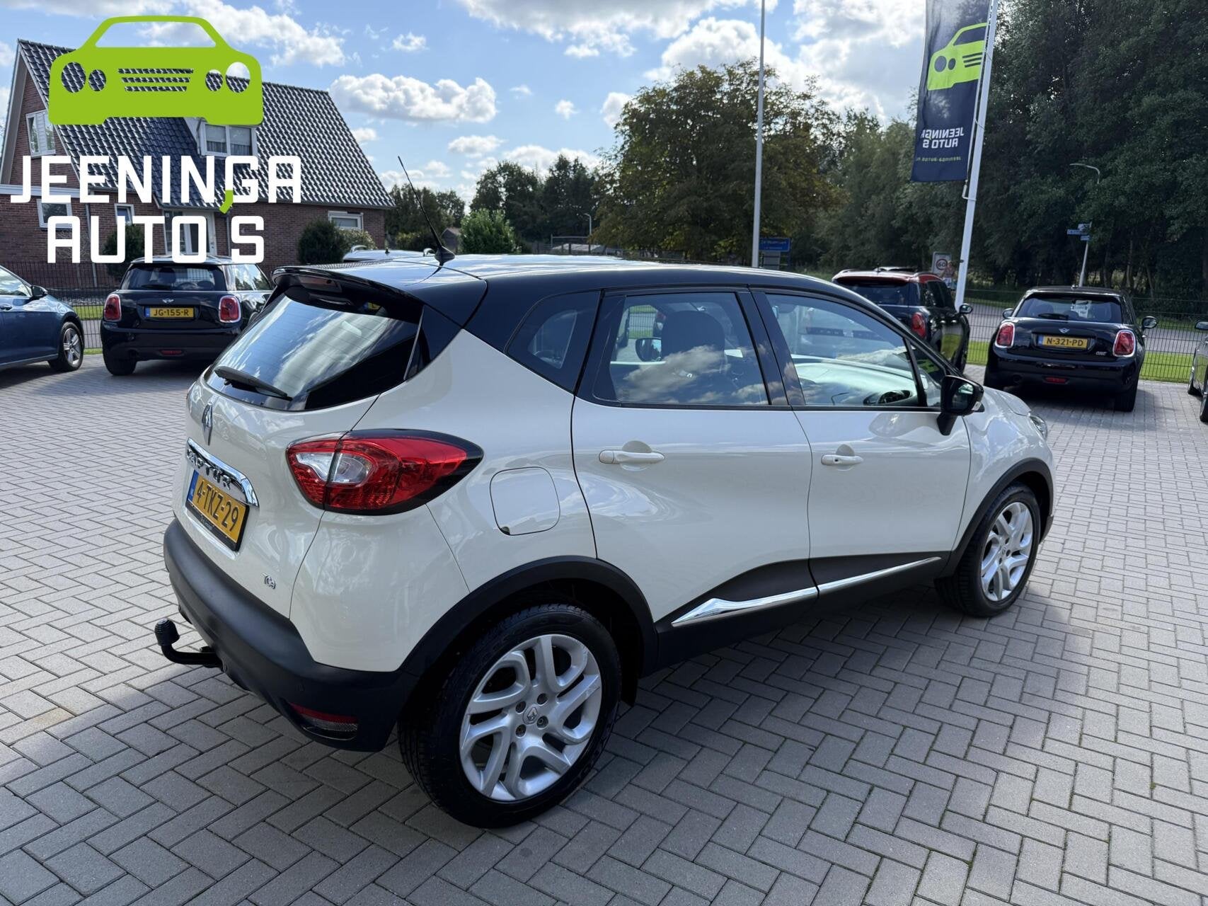 Renault Captur TCe 120 EDC Dynamique|TwoTone|Clima|Navi|Trek, Euro 5, Zwart, 4 cilinders, Beige
