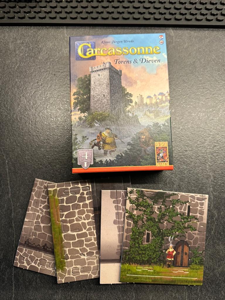 Carcassonne Tegeltoren (zonder spel), Drie of vier spelers, Ophalen of Verzenden, Zo goed als nieuw
