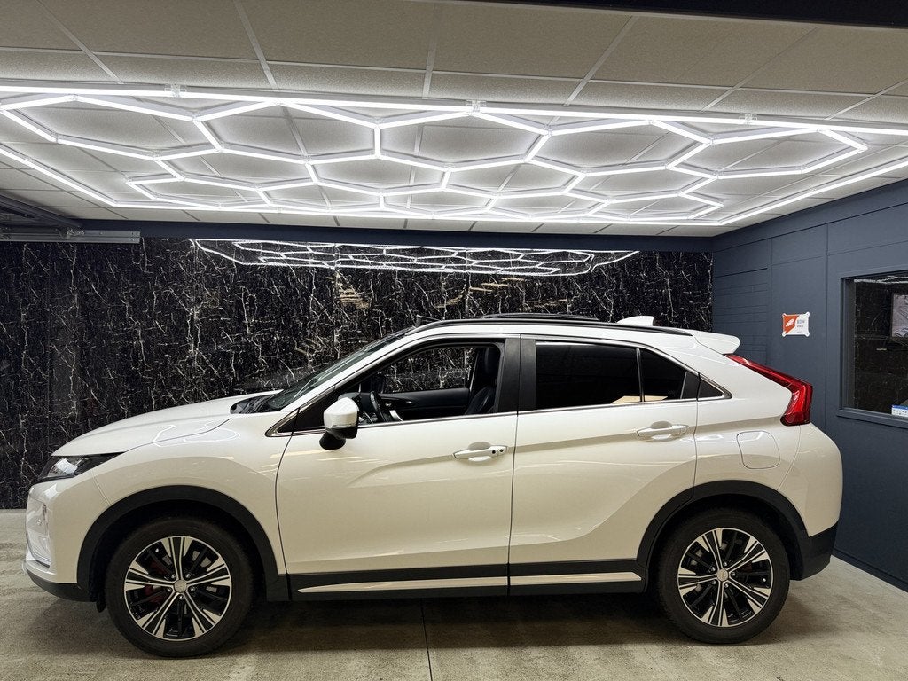 Mitsubishi Eclipse Cross 1.5 DI-T 4WD First Edition instyle, Auto's, Mitsubishi, Automaat, 4 cilinders, Wit, Bedrijf