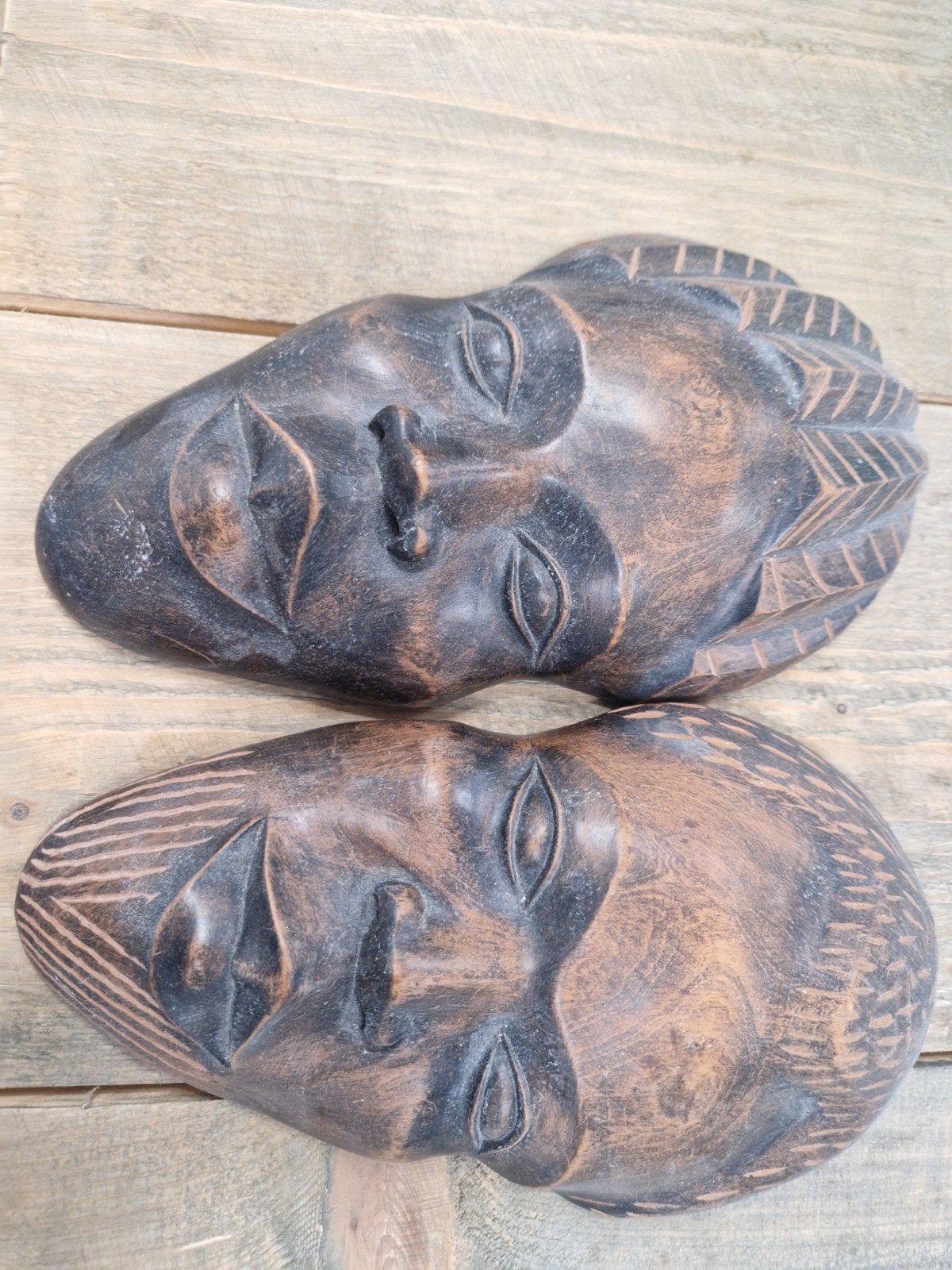 Set van 2 Afrikaanse houten wanddecoratie maskers, Gebruikt, Hout, Decoratieobject, Ophalen of Verzenden