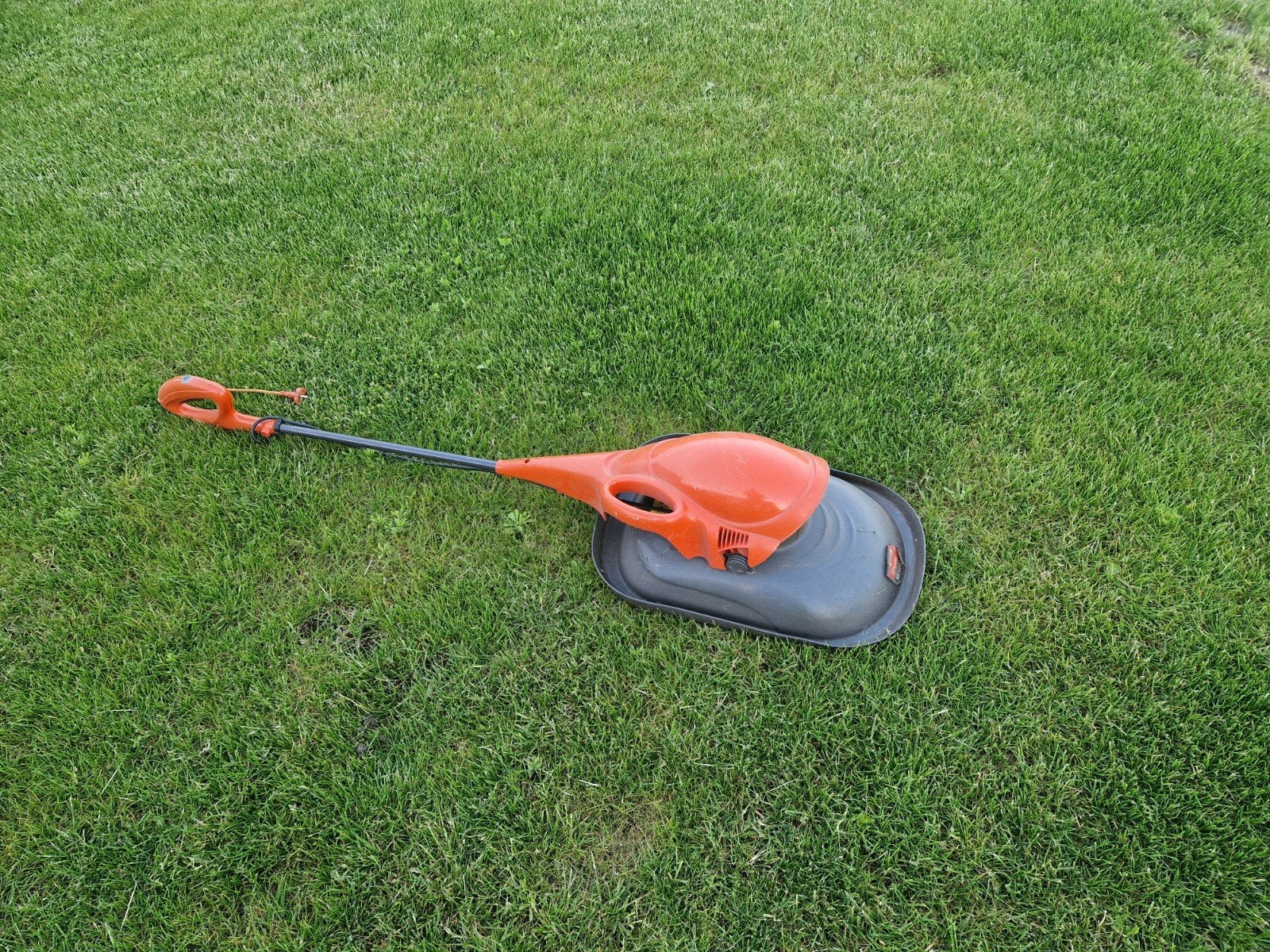 Zweefmaaier met nieuwe mesjes, Tuin en Terras, Gebruikt, Elektrische grasmaaier, Minder dan 30 cm, Ophalen of Verzenden
