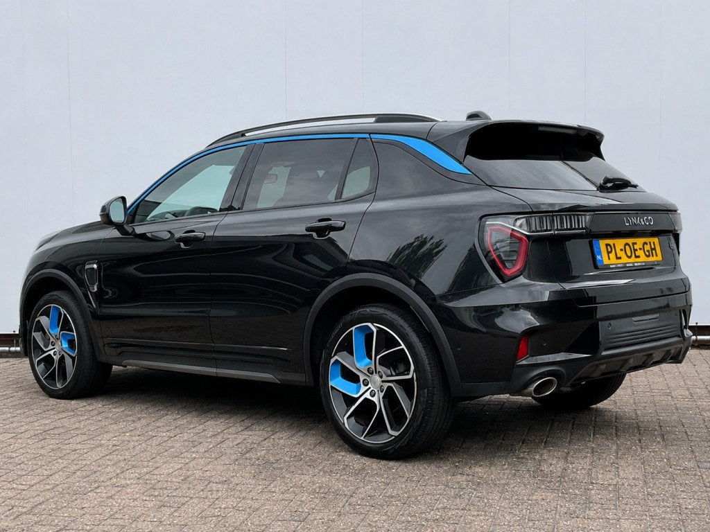 Lynk & Co 01