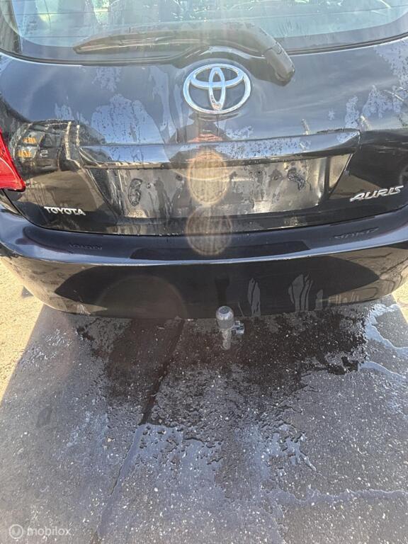 Achterbumper zwart Toyota Auris I ('07-'12), Auto-onderdelen, Gebruikt, Toyota, Ophalen of Verzenden, Toyota