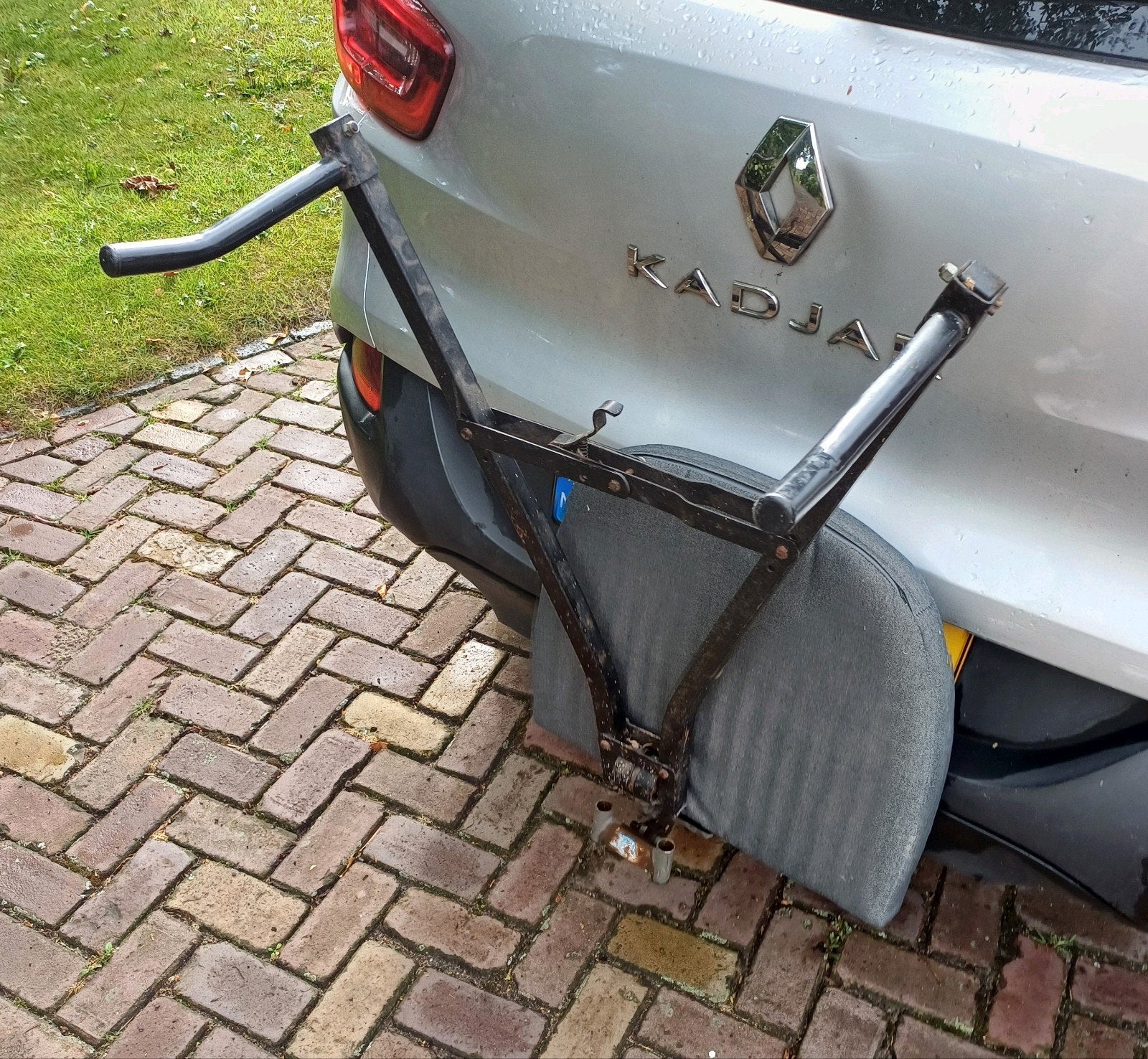 Solo fietsendrager voor trekhaak - snelle montage, Brede banden, Ophalen of Verzenden, Zo goed als nieuw, 1 fiets