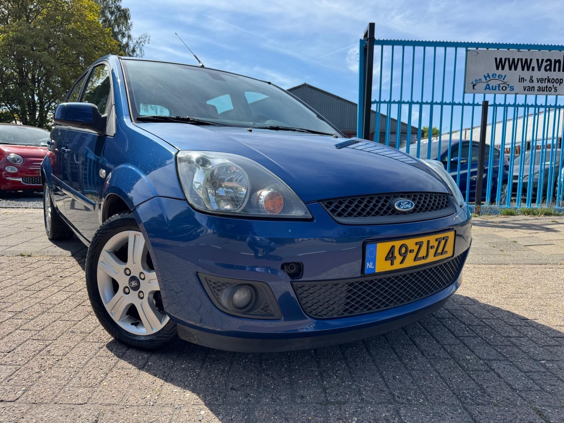 Ford Fiesta 1.3-8V Futura Clima Elek Pakket Lmv Pdc 5-Drs, Auto's, 1299 cc, Stof, Zwart, 4 cilinders