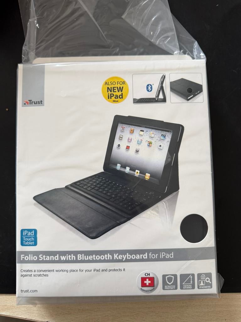 Trust Folio Stand, Computers en Software, Toetsenborden, Ophalen of Verzenden