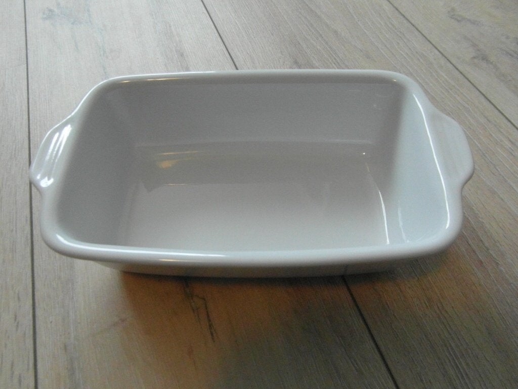 Witte Ovenschaal - 21x13cm, hoogte 6cm, Keramiek, Ophalen of Verzenden, Overige stijlen, Schaal of Schalen