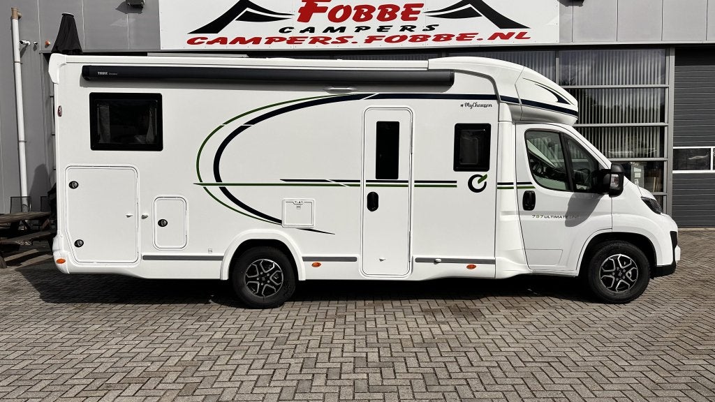 Caravans And Camping Nieuw
