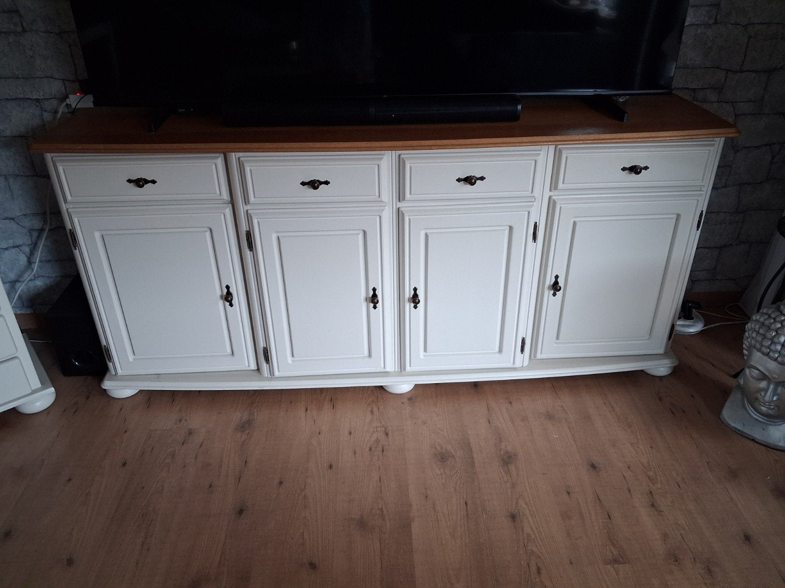Complete set: eettafel, salontafel, dressoir en tv-meubel, Ophalen