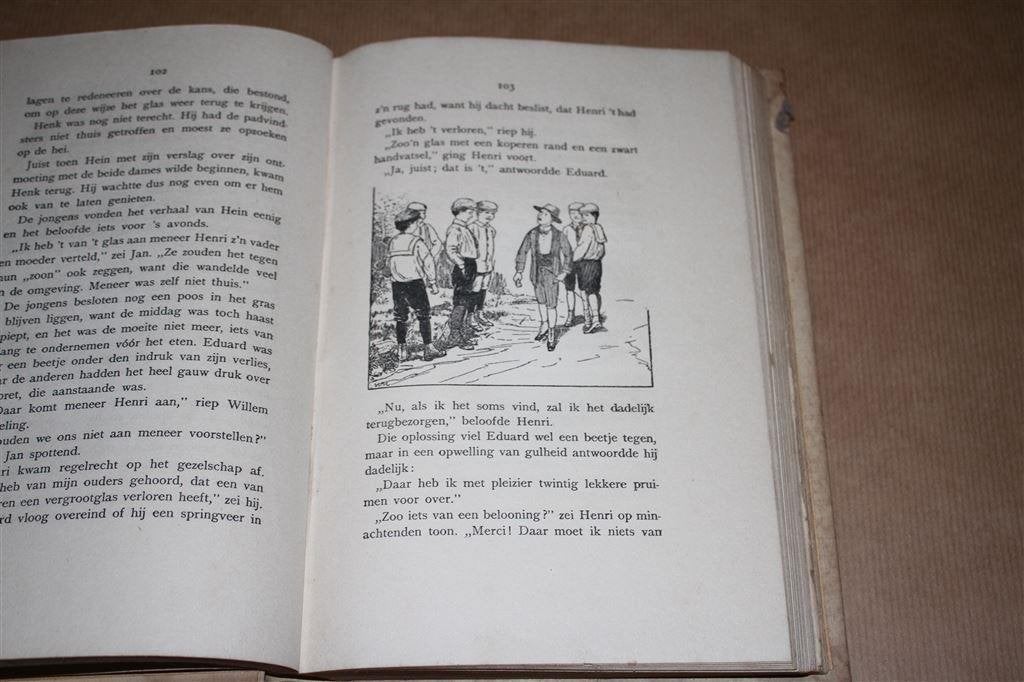 Een week in de duiventil. F.J. Hoffman. Kluitman 1916., Ophalen of Verzenden, Nieuw