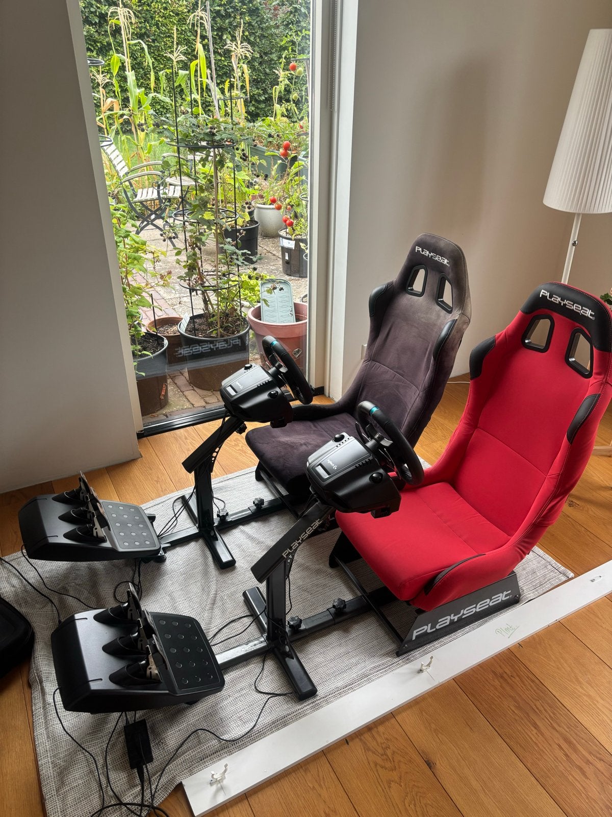 2 Playseat stoelen met 2 Logitech G29 sturen en pedalen, Ophalen, Overige merken, Gebruikt