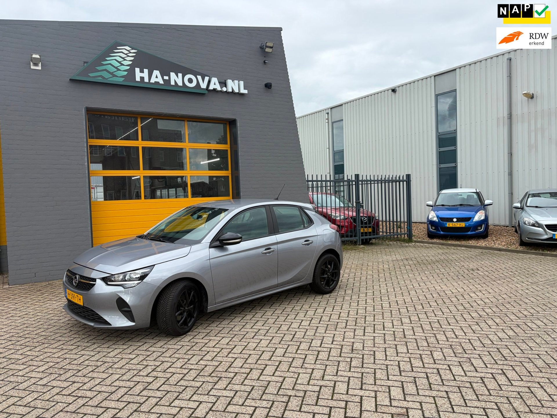Opel Corsa 1.2 Edition, Auto's, Voorwielaandrijving, 101 pk, Gebruikt, 49 €/maand
