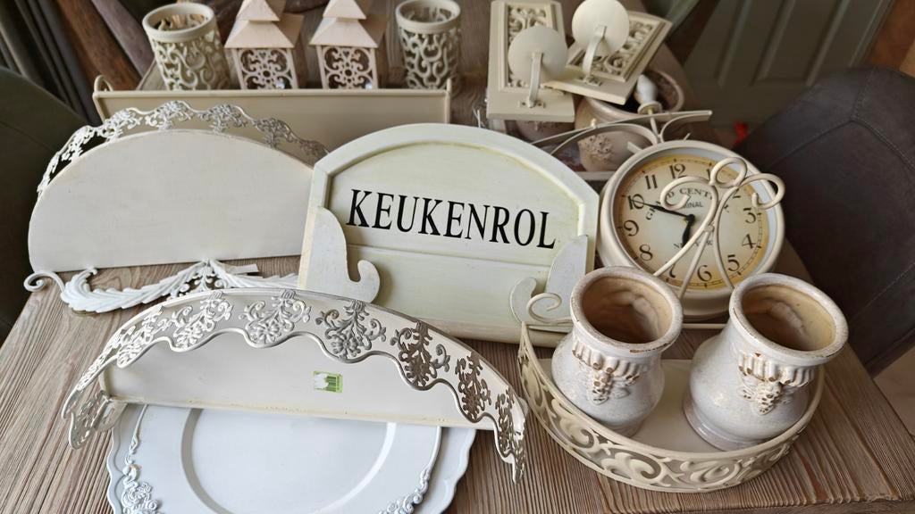 Complete  brocante set met van alles crème wit, Ophalen of Verzenden