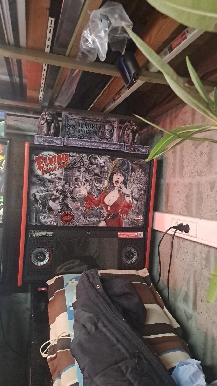 te koop elvira red blood kiss limited editie, Tickets en Kaartjes, Eén persoon