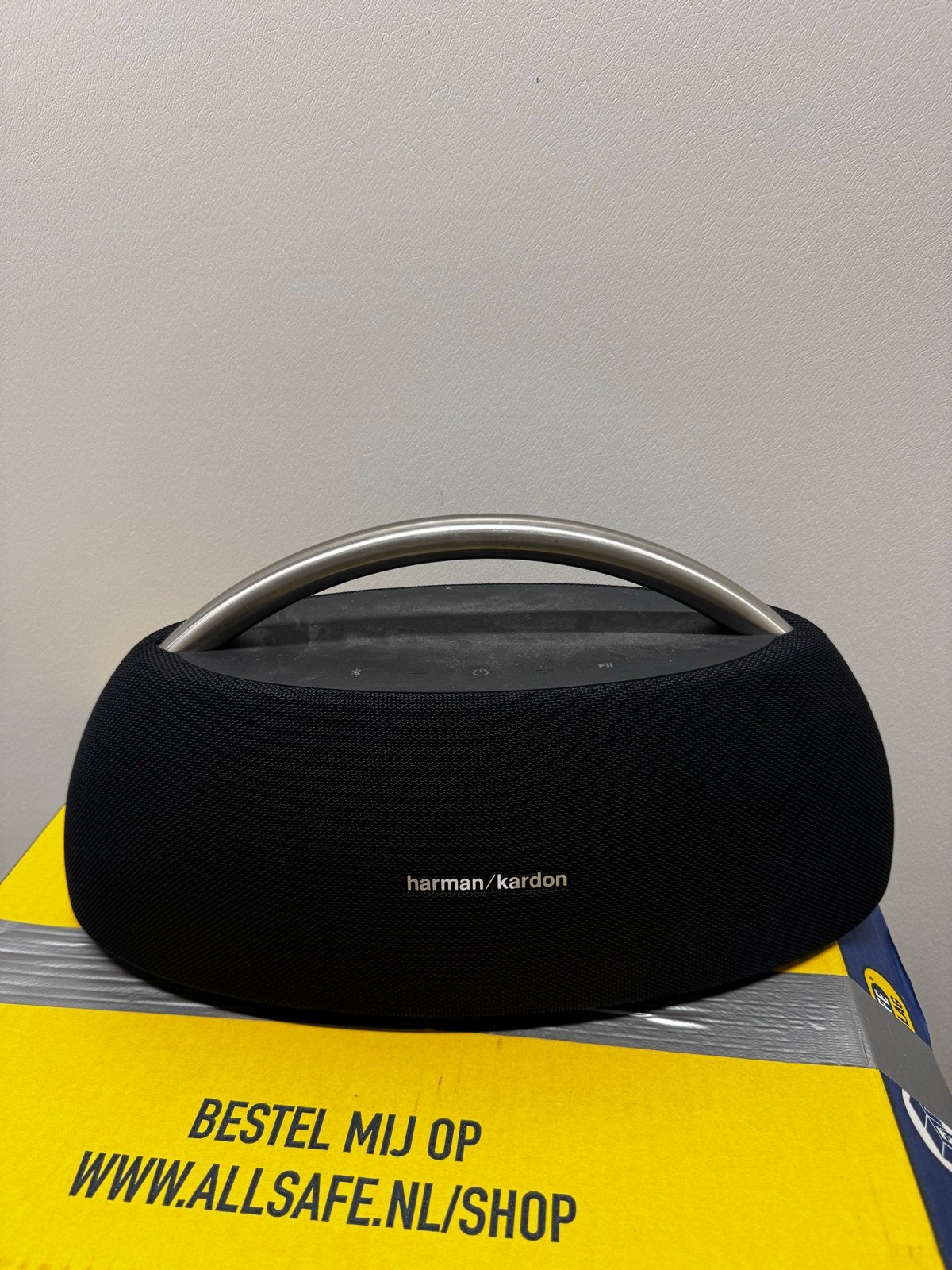 Harman Kardon speaker (zonder oplaadkabel), Audio, Tv en Foto, Luidsprekers, Ophalen, Gebruikt, Draagbare speaker, AUX-ingang