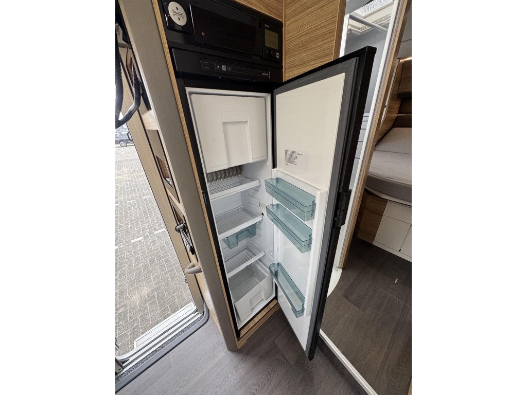 Foto 17 van Adria Sonic Plus I 700 DC - Dakairco!