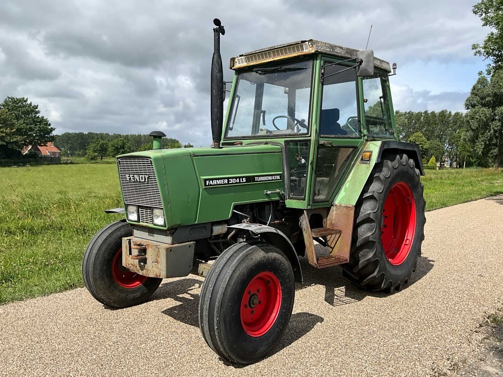 1982 Fendt Farmer 304LS Turbomatik Tweewielaangedreven landb, Zakelijke goederen, Gebruikt, Fendt