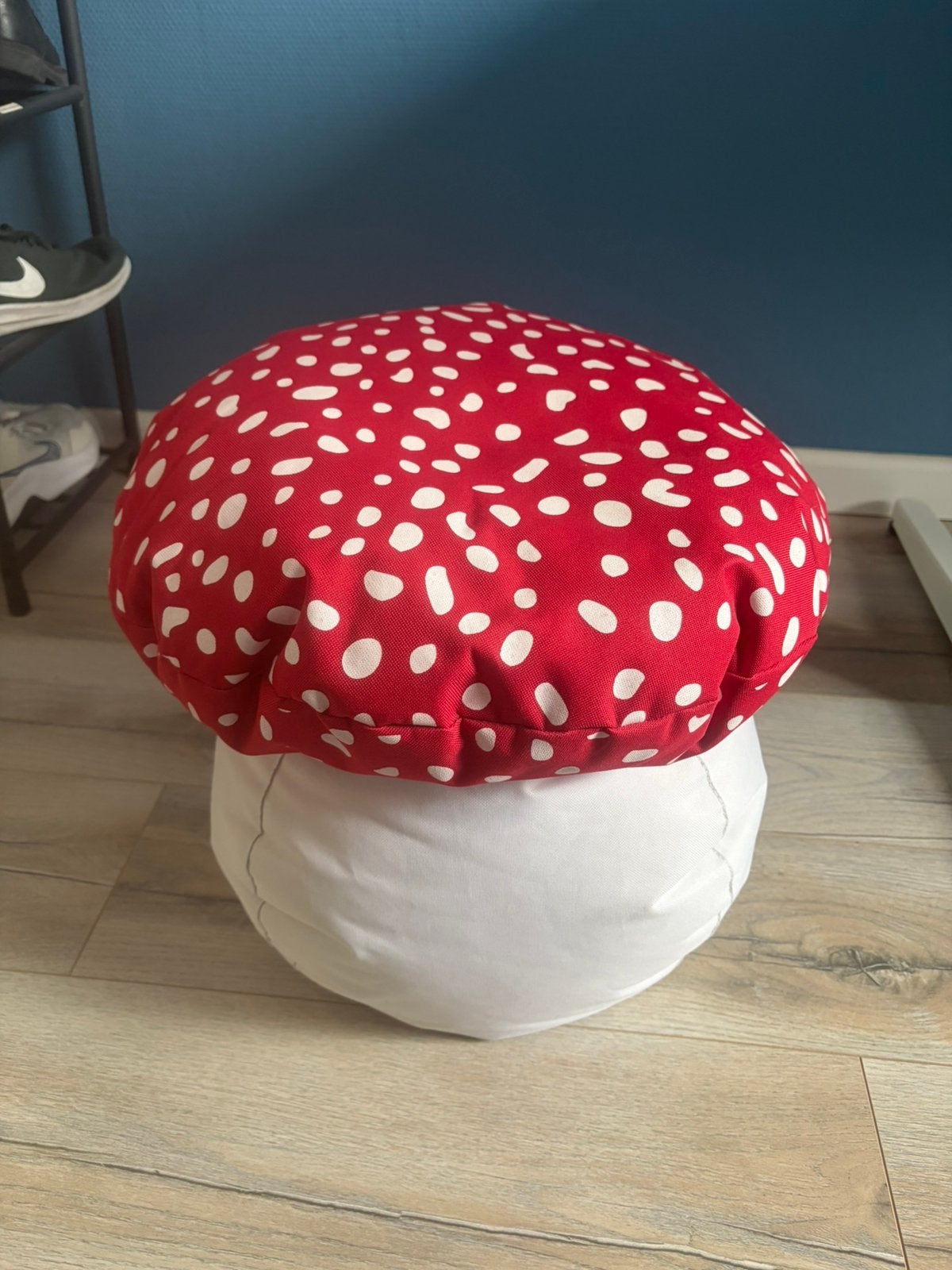 Efteling paddestoel poef, Ophalen of Verzenden, Zo goed als nieuw, Rond, Minder dan 50 cm