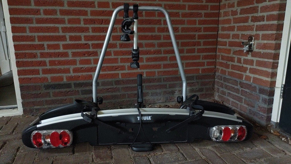 Fietsendrager Thule EuroClassic G6 928 (2 fietsen), Ophalen, Elektrische fiets, Zo goed als nieuw, 2 fietsen