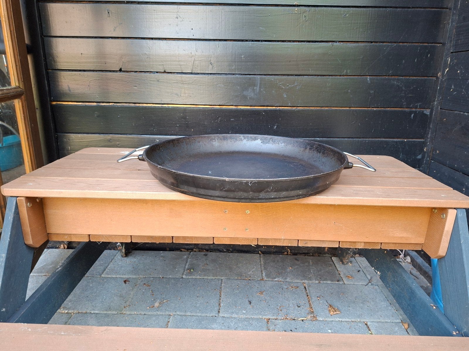 Paella pan, Ophalen