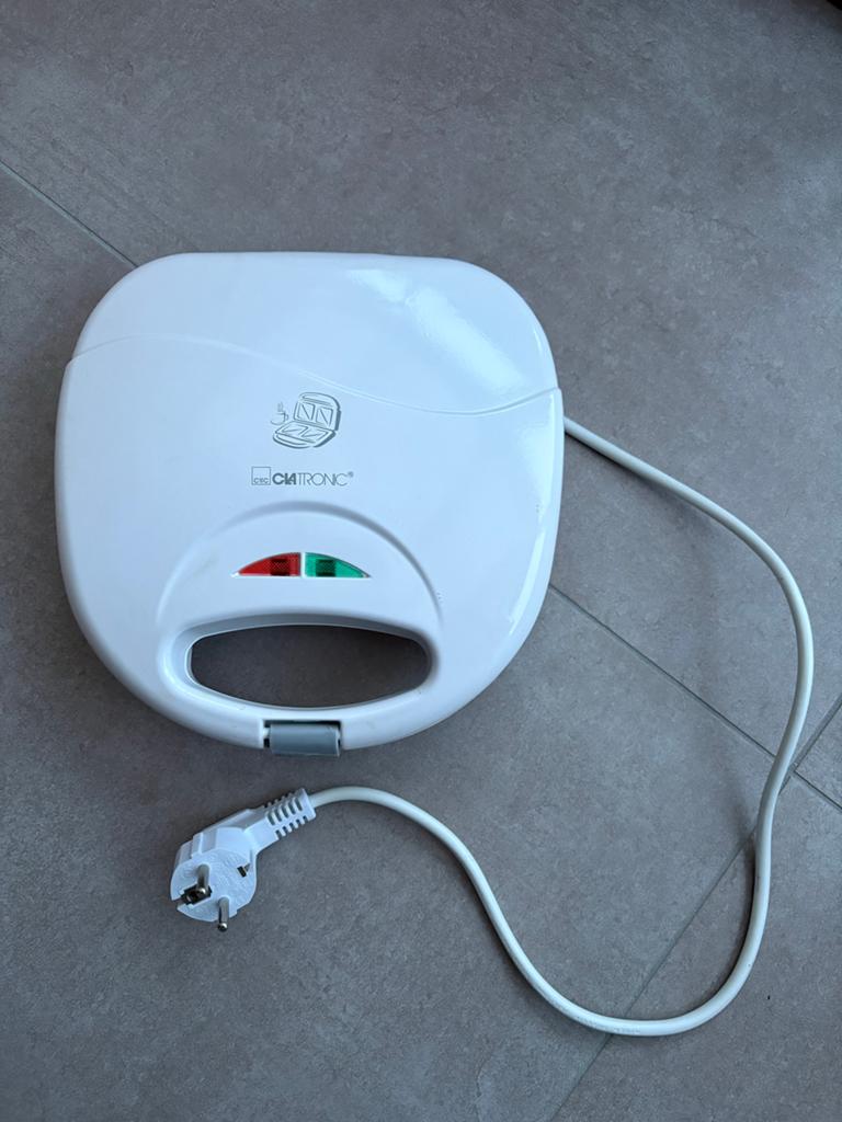 Clatronic Sandwichmaker, Ophalen of Verzenden, Zo goed als nieuw