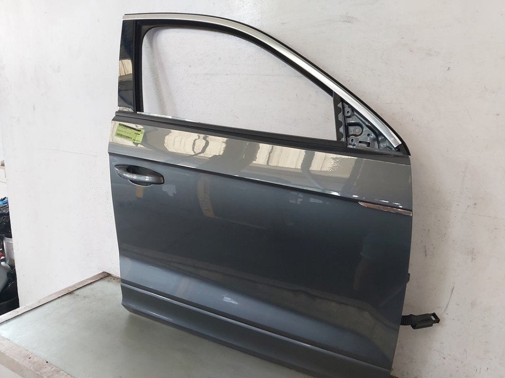 Portier Rechts Voor Volkswagen T-Roc I 2019 2GA831052AH, Gebruikt, Volkswagen, Volkswagen AG, Kundenbetreuung@volkswagen.de
