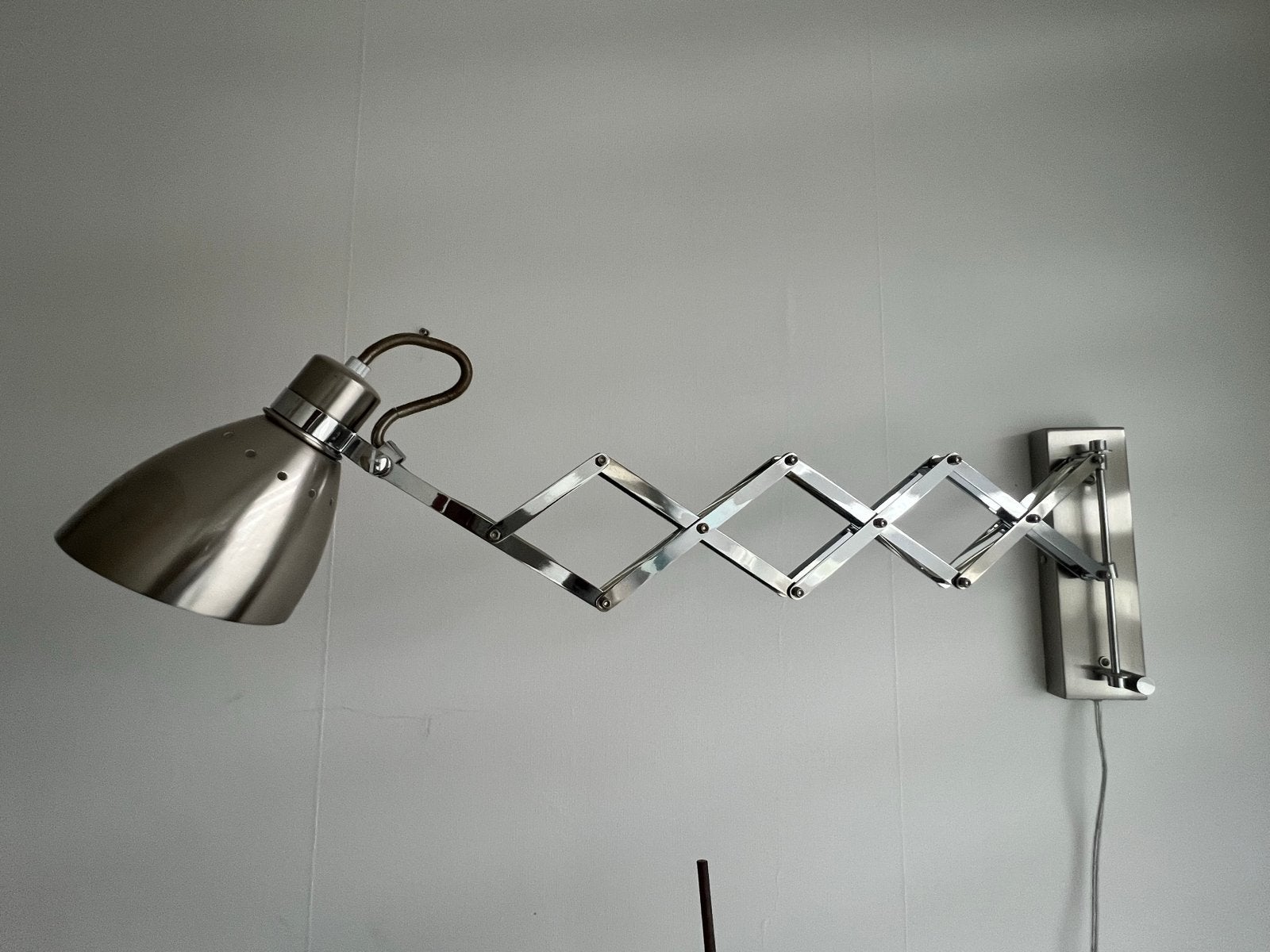Uitschuifbare wandlamp met harmonica arm, chroom, Ophalen, Gebruikt, E27 (groot), Leeslamp